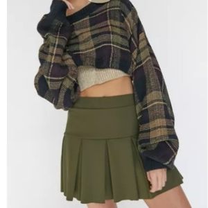 Urban Outfitters pleated mini skirt xs NWOT